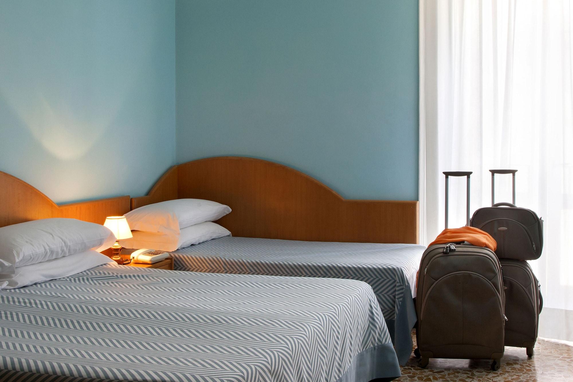 Hotel Del Corso ซอร์เรนโต ภายนอก รูปภาพ
