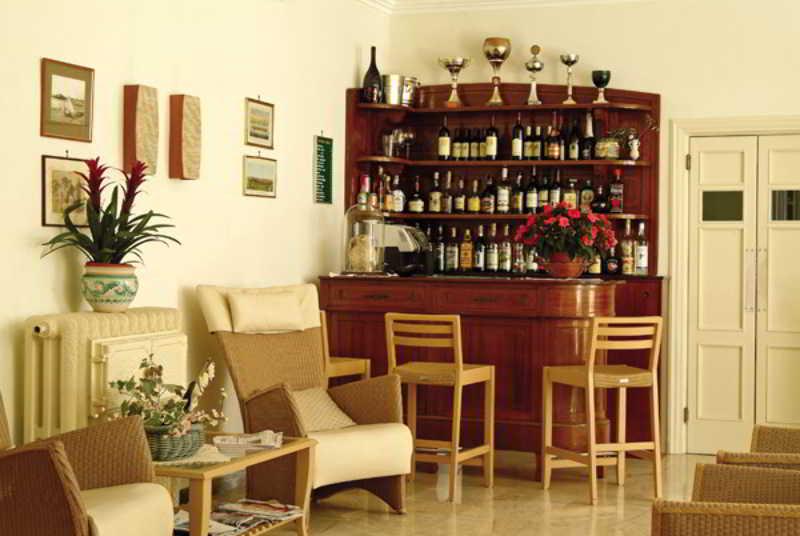 Hotel Del Corso ซอร์เรนโต ภายนอก รูปภาพ