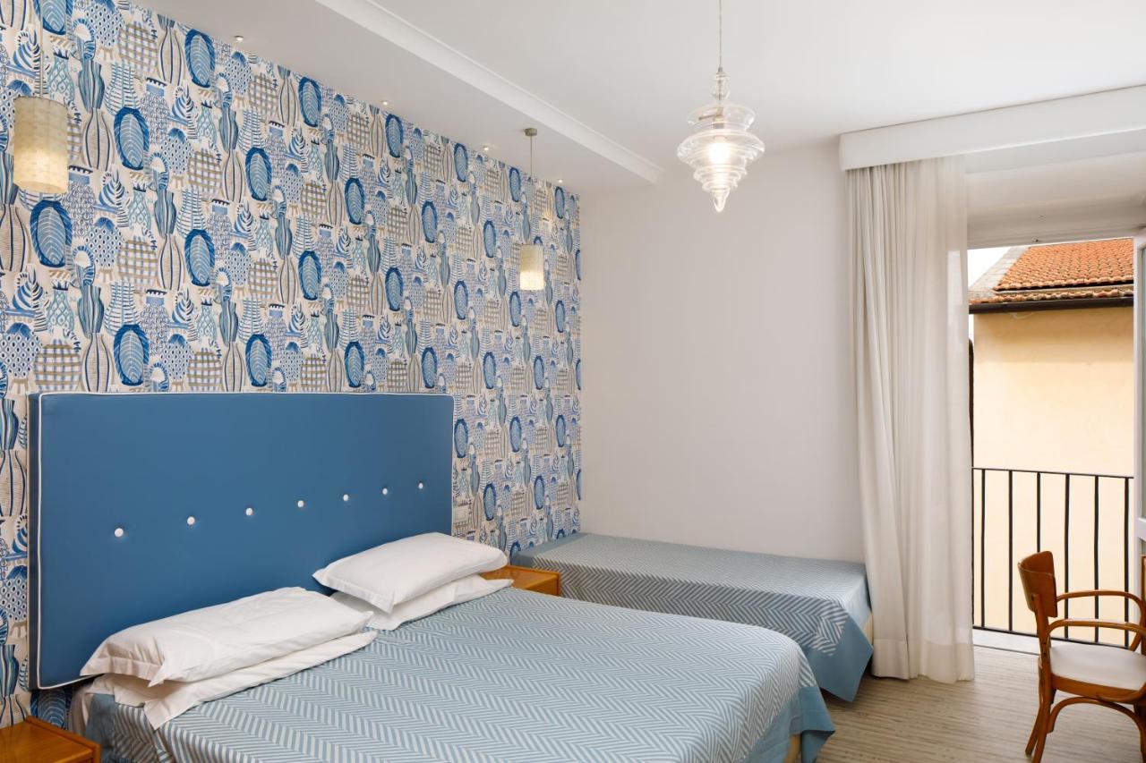 Hotel Del Corso ซอร์เรนโต ภายนอก รูปภาพ